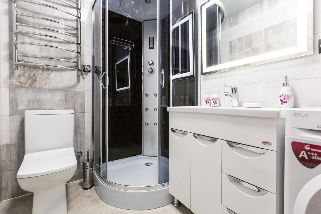 Best Apartment Kulisha 22 Lviv Bagian luar foto