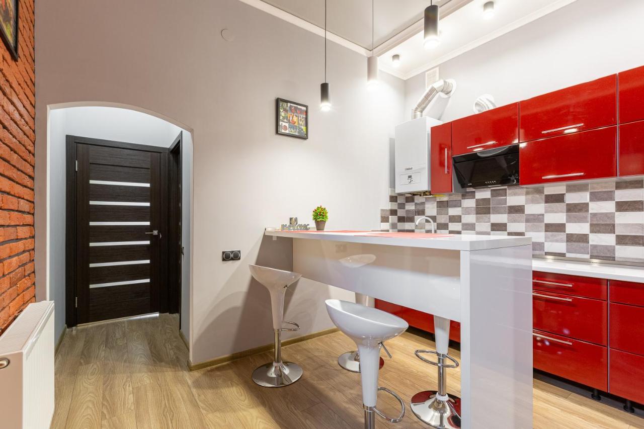 Best Apartment Kulisha 22 Lviv Bagian luar foto
