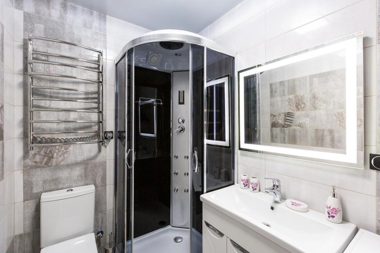 Best Apartment Kulisha 22 Lviv Bagian luar foto